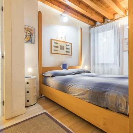 The modern bedroom at Ca' Francesca apartment