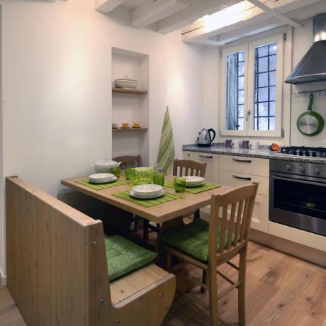 The modern kitchen at Ca' Fonterotonda apartment