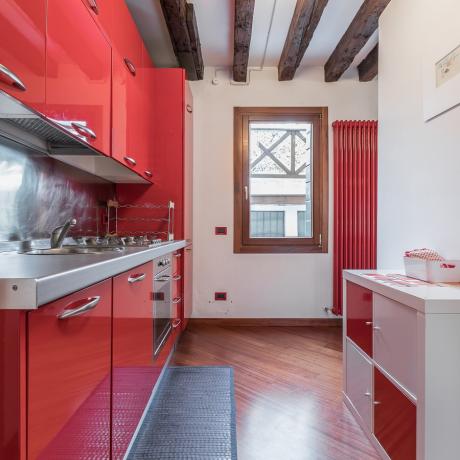 The modern kitchen at Corte Zappa apartment in Cannaregio, Venice by Luxrest Venice