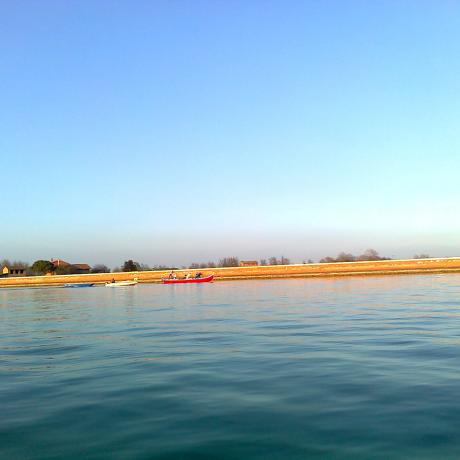 L'isola di Sant'Erasmo a Venezia al tramonto
