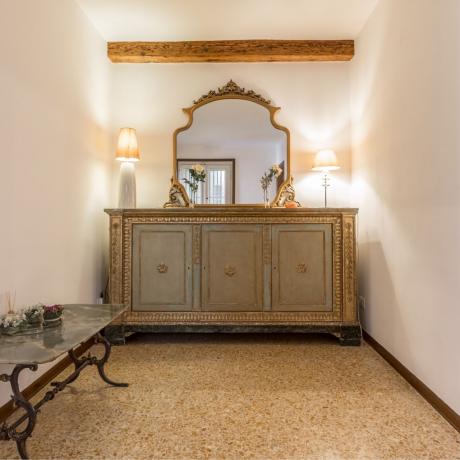 L'ingresso